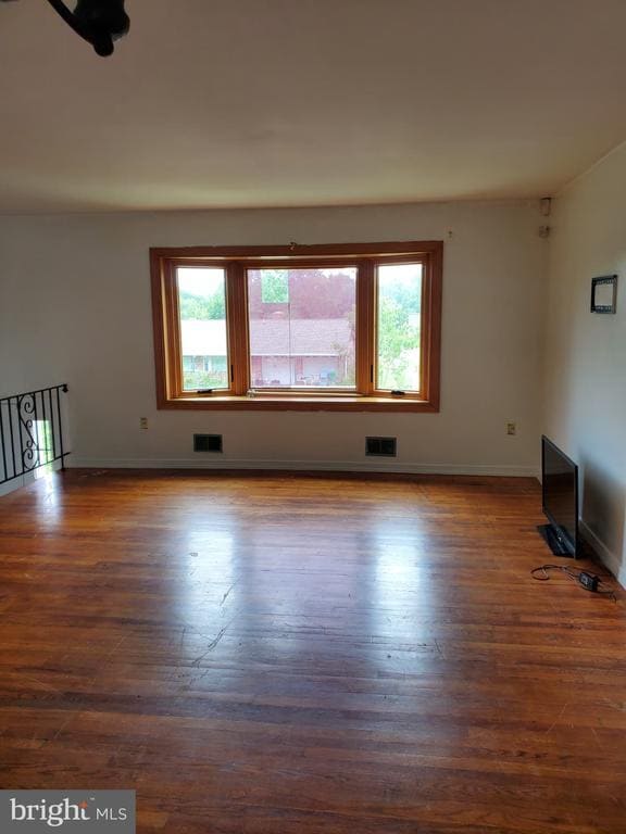 Building Photo - 9742 Wyman Way