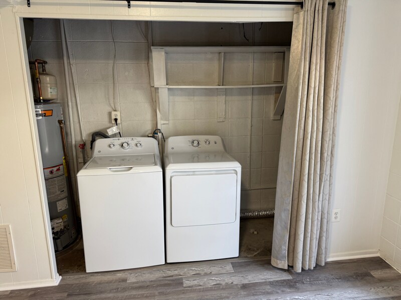 Building Photo - 9739 Bragg Ln