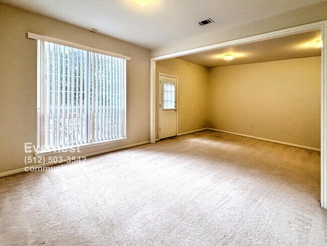 Building Photo - Spacious 5-Bedroom Retreat with Modern Com...