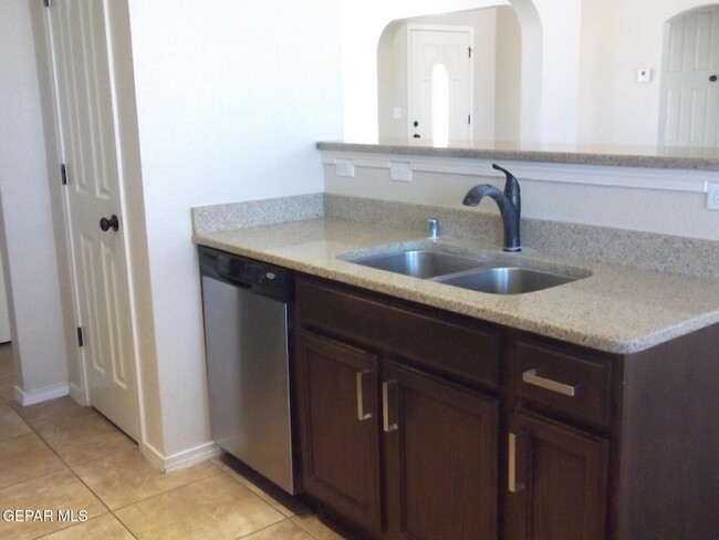 Building Photo - 5823 Manchester Dr