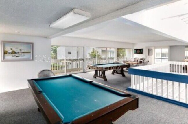 Building Photo - 802 Camino Real