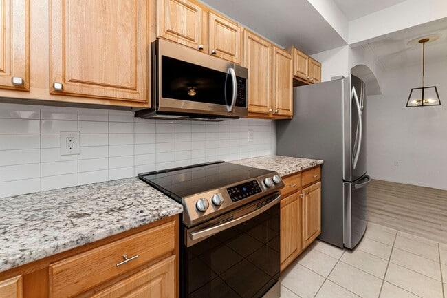 Building Photo - IMMACULATE 2nd Story condominium with so many upgrades it stands out from all of the rest.