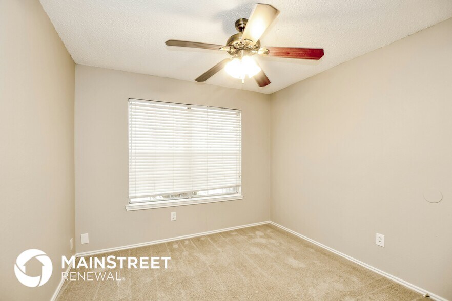 Building Photo - 8017 Weatherly Dr