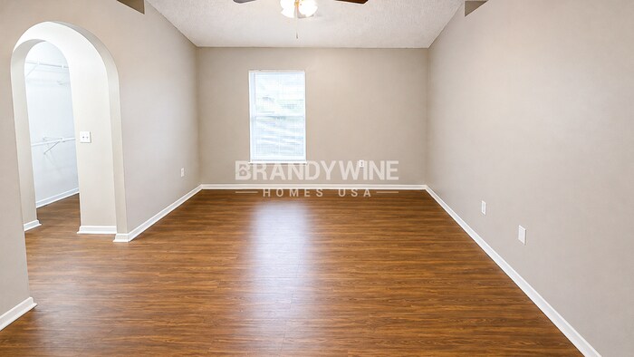 Building Photo - 353 Placid Lake Dr