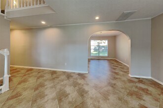Building Photo - 9322 Wandsworth Dr