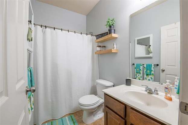 Building Photo - 7616 Berrenda Dr