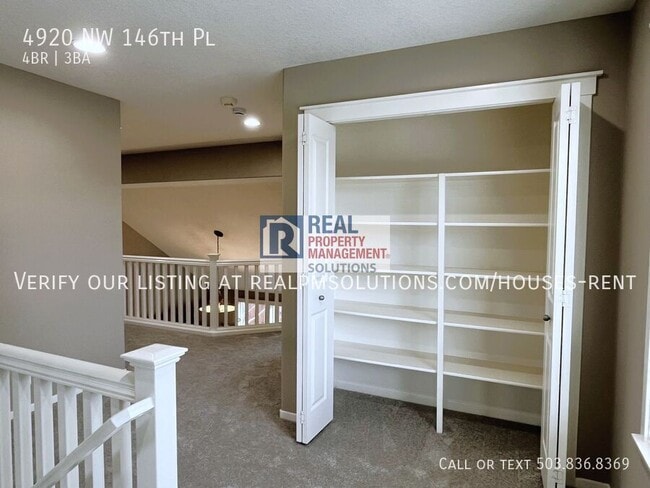 Building Photo - 4920 NW 146th Pl