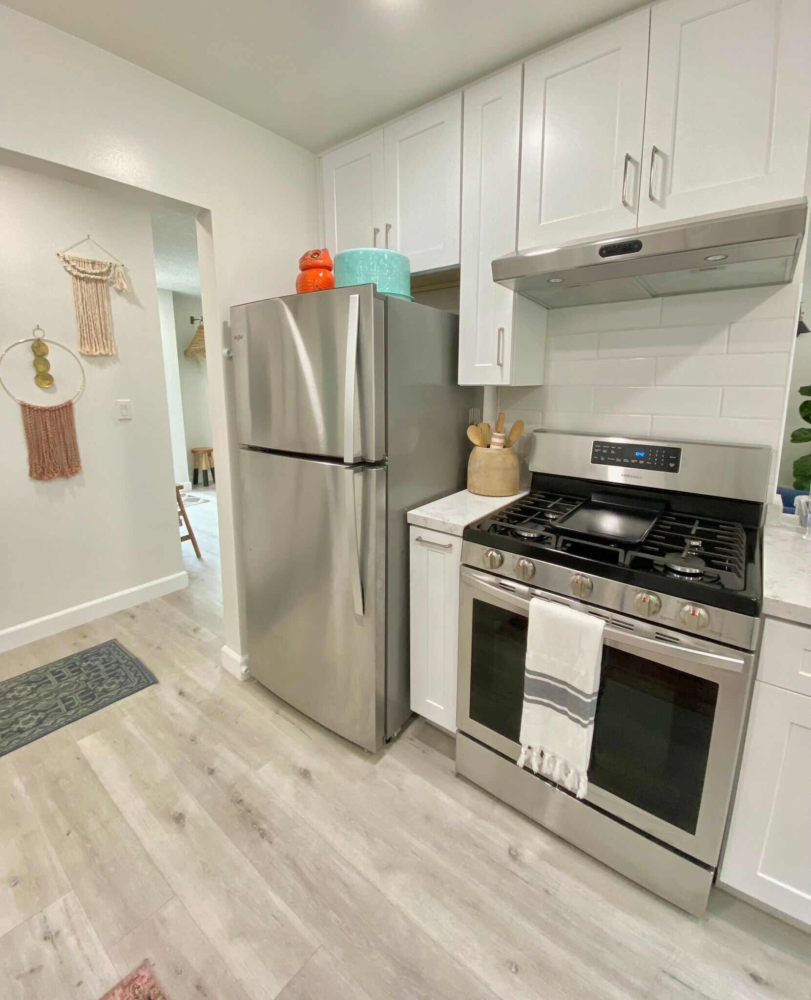 Building Photo - 2019 Curtis Ave