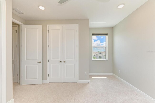 Building Photo - 4745 Antrim Dr