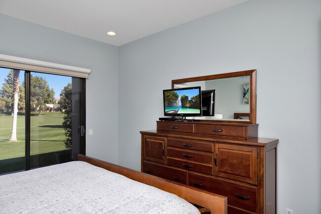 Building Photo - 67320 Cumbres Ct