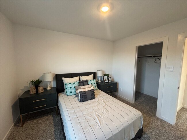 Building Photo - 4315 Windsor Frst Ct