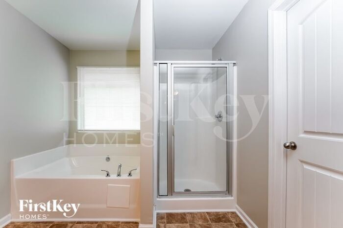 Building Photo - 496 Grenier Terrace NE