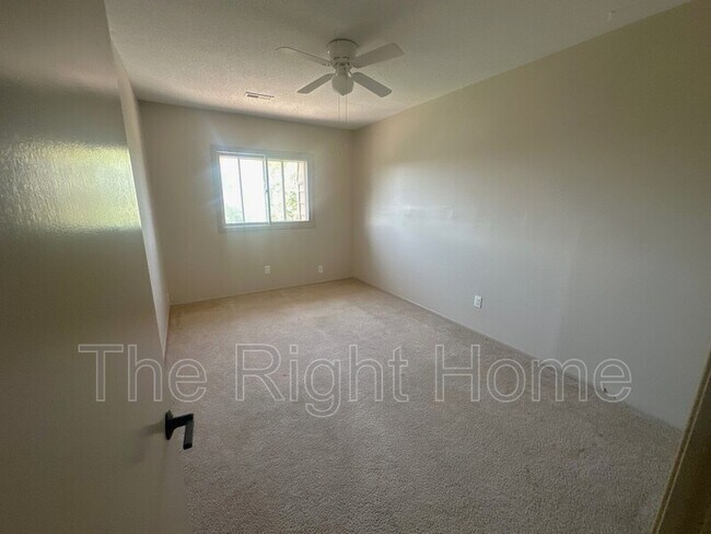 Building Photo - 5134 N 105th St