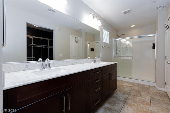 Building Photo - 9050 W Tropicana Ave