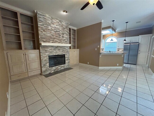 Building Photo - 41 Stillmeadow Dr