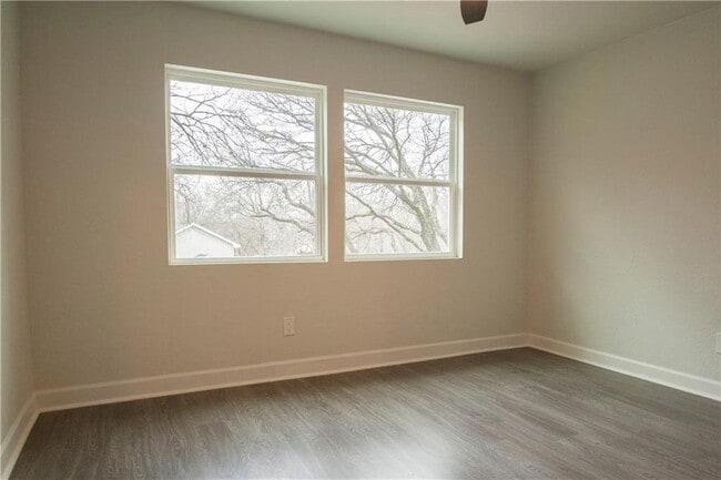 Building Photo - 409 Dove Haven Dr