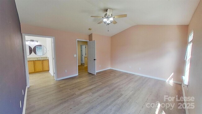 Building Photo - 4813 Stowe Derby Dr