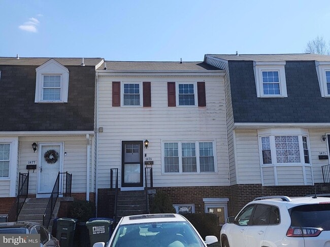 Building Photo - 1675 Ridgely Ct