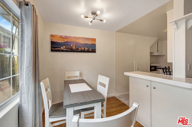 Building Photo - 4035 Inglewood Blvd