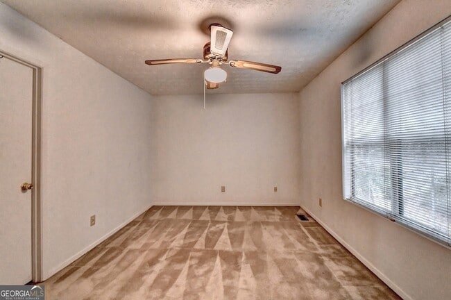 Building Photo - 3241 Shadow Walk Ln