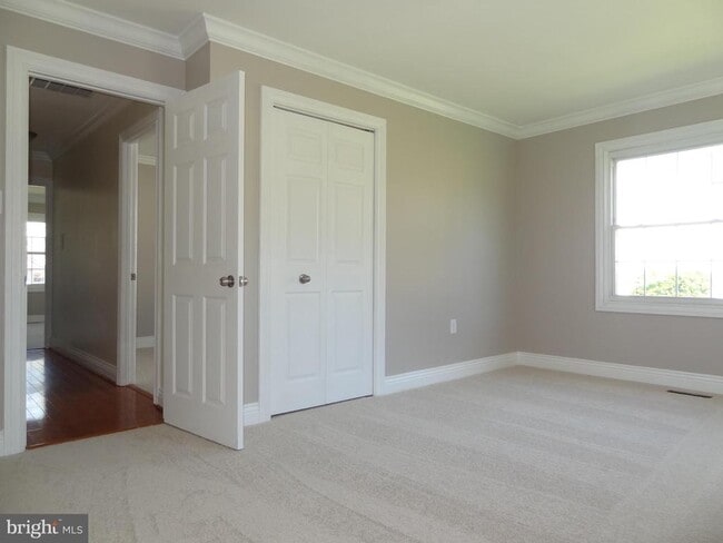 Building Photo - 2271 Dairy Farm Rd