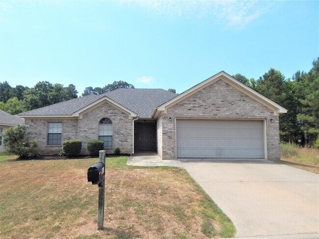 Primary Photo - 451 Wisteria Dr