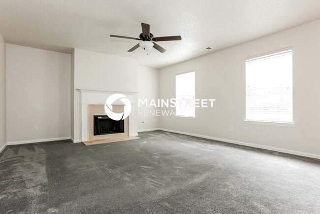 Building Photo - 3005 Pebble Creek Ln