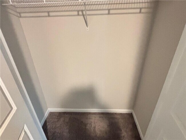 Building Photo - 111 Millers Ln