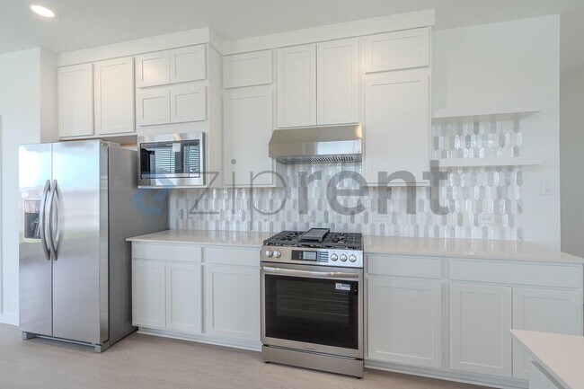 Building Photo - 21514 Barnridge Ct