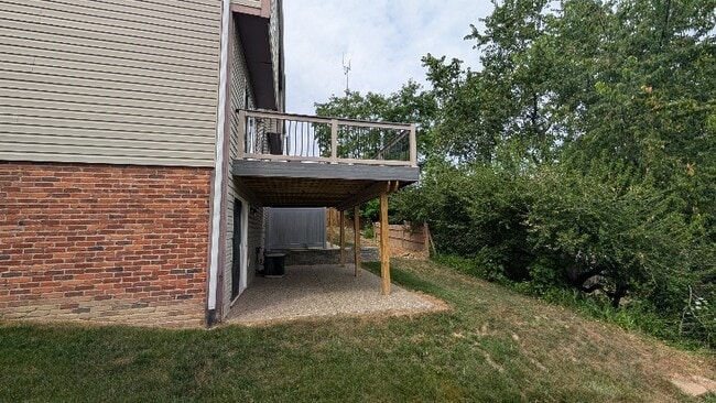 Building Photo - 144 Villa Dr