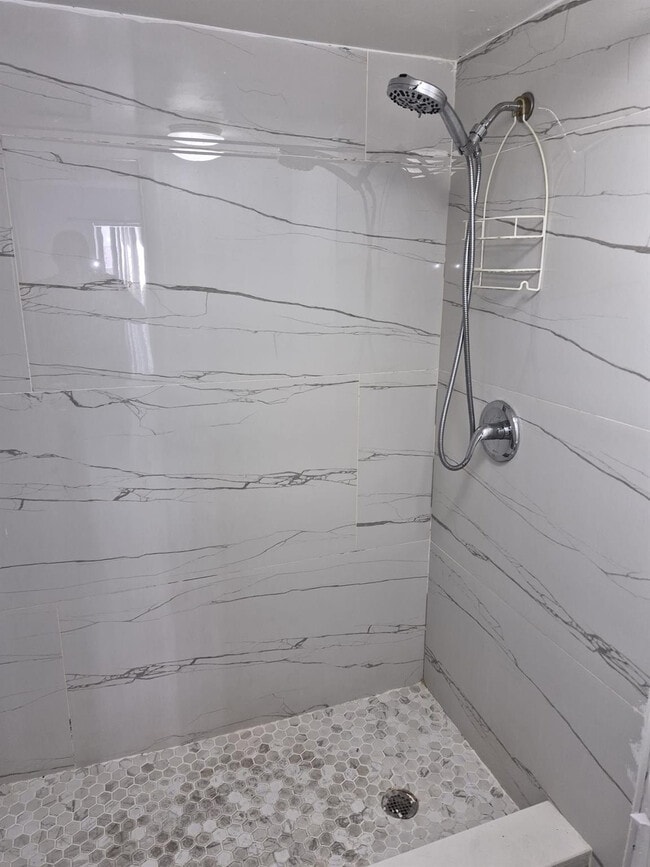 Building Photo - 4455 Treehouse Ln