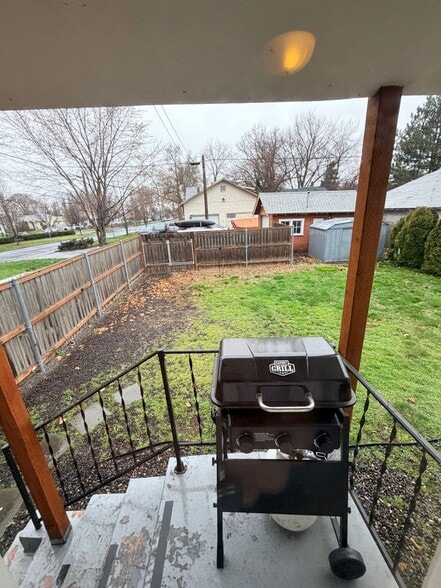 Building Photo - Spacious 3-Bedroom Home with Finished Basement & Fenced Yard