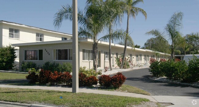 Primary Photo - Bayside Terrace Apartments