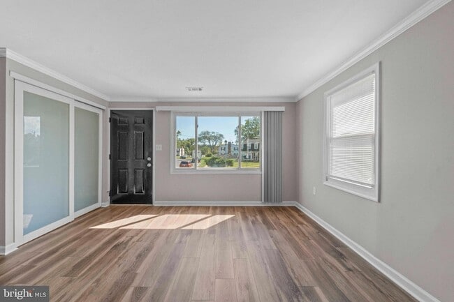 Building Photo - 1628 Wentworth Ave