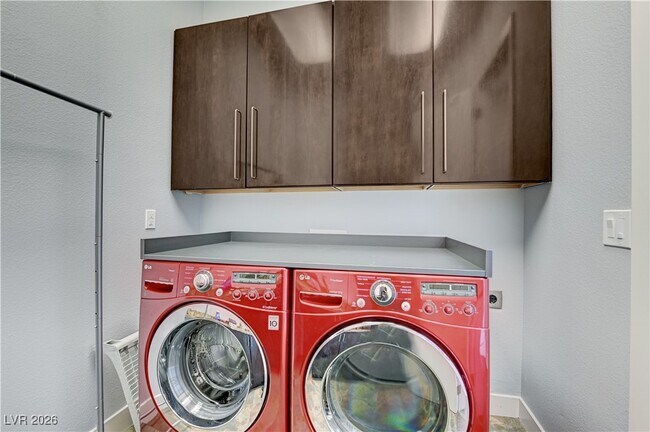 Building Photo - 1140 Brown Hill Ct