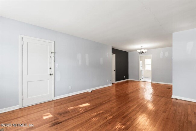 Building Photo - 1612 Flagler Ave