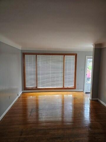 Building Photo - 20260 Greenview Ave