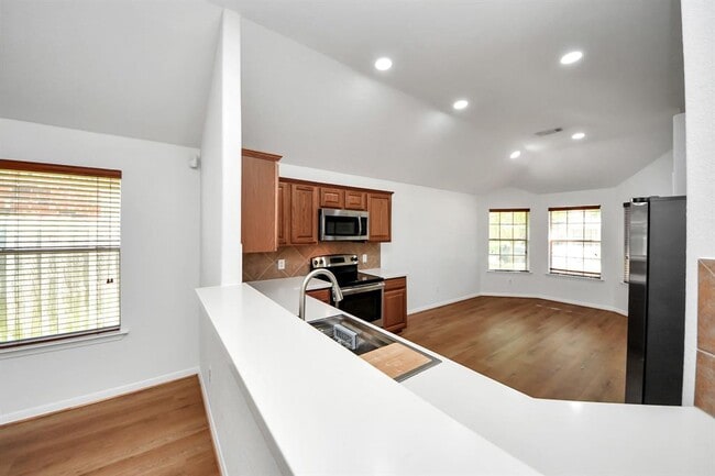 Building Photo - 14623 Cypress Cottage Ct