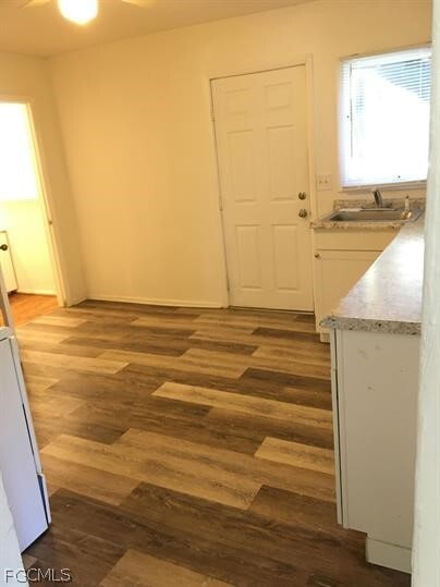 Building Photo - 2304 Grand Ave