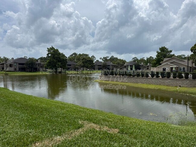 Building Photo - 10200 Belle Rive Blvd