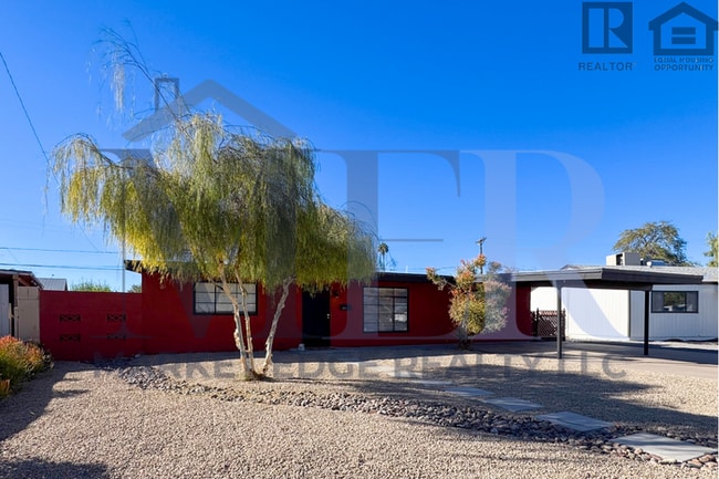 Building Photo - 3Bed/2Bath Home Scottsdale/Thomas! $199 MOVE-IN SPECIAL! Ready for Immediate Move-In!