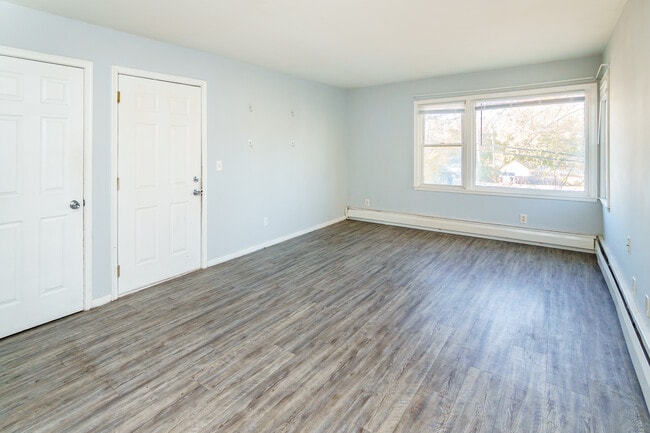 Building Photo - 1709 N 26th Ave