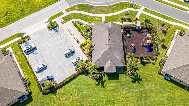 Building Photo - 5204 Jovial Ct