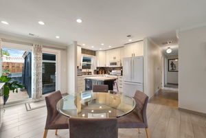 Building Photo - 5045 Rochester Dr
