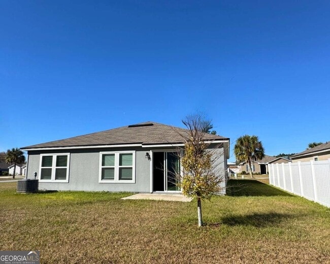 Building Photo - 101 Landing Blvd