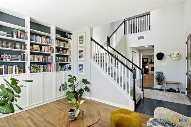 Building Photo - 1203 Canadian Cove