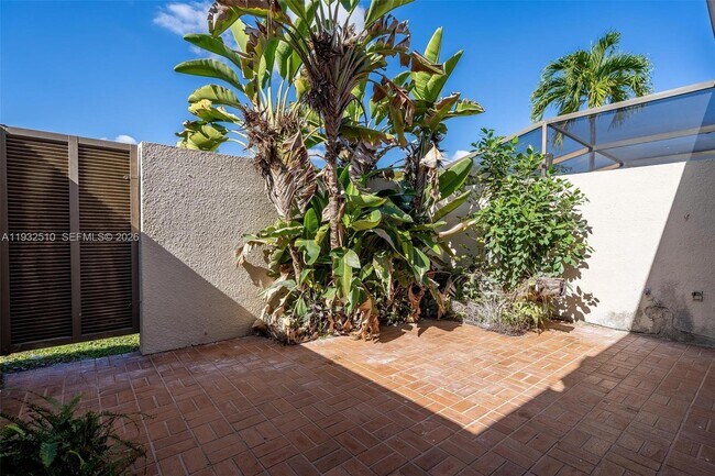 Building Photo - 8708 SW 79th Pl