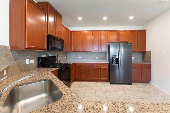 Building Photo - 1221 Backcountry Dr