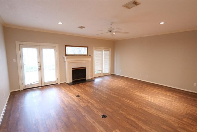 Building Photo - 4914 Maxie St
