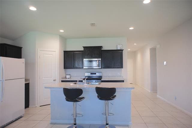 Building Photo - 16428 Milwaukee St